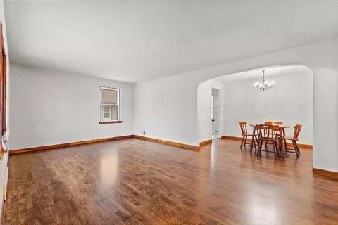 8337 Parkview Ave, Munster, IN 46321 photo 9
