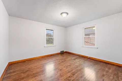 8337 Parkview Ave, Munster, IN 46321 photo 13