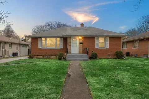 8337 Parkview Ave, Munster, IN 46321 photo 1