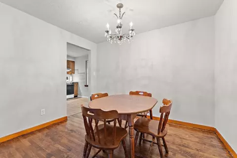 8337 Parkview Ave, Munster, IN 46321 photo 10