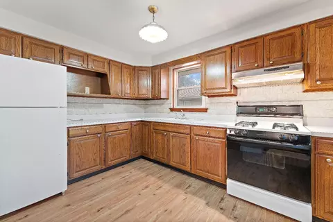 8337 Parkview Ave, Munster, IN 46321 photo 11