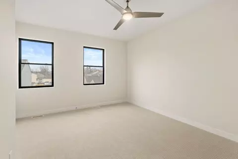 225 Nomo Pl, Crown Point, IN 46307 photo 10
