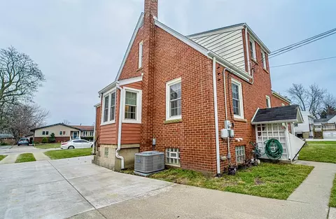 8144 Harrison Ave, Munster, IN 46321 photo 3