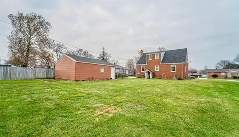 8144 Harrison Ave, Munster, IN 46321 photo 4