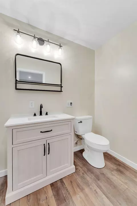 369 E Grove St, Wheatfield, IN 46392 photo 17