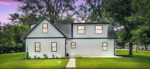 369 E Grove St, Wheatfield, IN 46392 photo 28