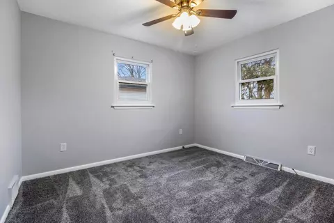 435 Mohawk Dr, Lowell, IN 46356 photo 9