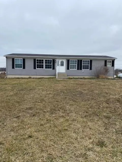9261 E 75, Mill Creek, IN 46365 photo 1