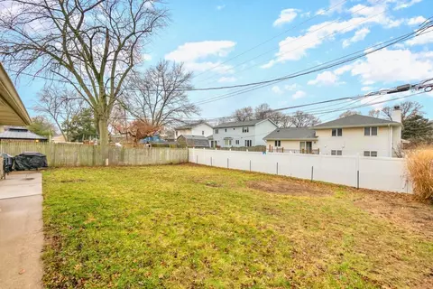 352 N Wright St, Griffith, IN 46319 photo 19
