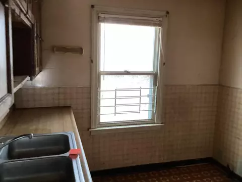885 Floyd St, Gary, IN 46403 photo 3