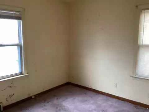 885 Floyd St, Gary, IN 46403 photo 6