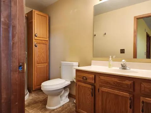 173 Summertree Dr, Porter, IN 46304 photo 7