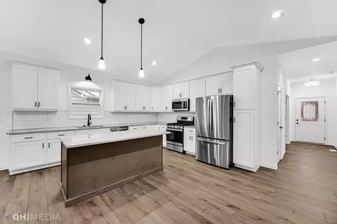 697 Verdano Ter, Crown Point, IN 46307 photo 9
