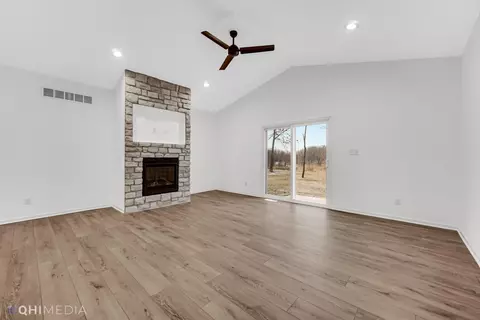 697 Verdano Ter, Crown Point, IN 46307 photo 5