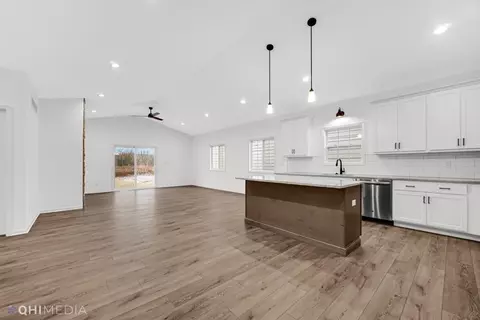 697 Verdano Ter, Crown Point, IN 46307 photo 8