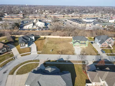 1619 Laurel Ln, Munster, IN 46321 photo 3