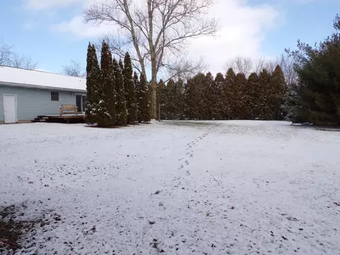 6496 E Bootjack Rd, Rolling Prairie, IN 46371 photo 8