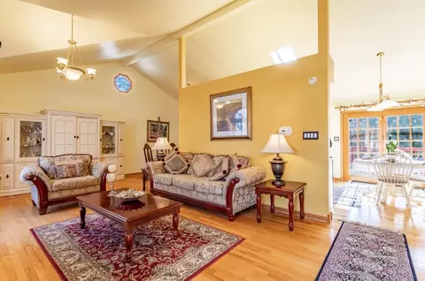 903 9th Ct, Hobart, IN 46342 photo 5