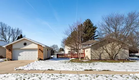 903 9th Ct, Hobart, IN 46342 photo 4