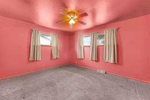 8053 Howard Ave, Munster, IN 46321 photo 9