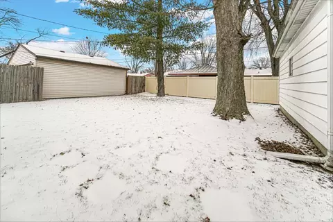 8053 Howard Ave, Munster, IN 46321 photo 21