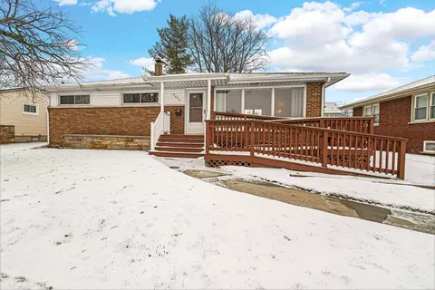 8053 Howard Ave, Munster, IN 46321 photo 1