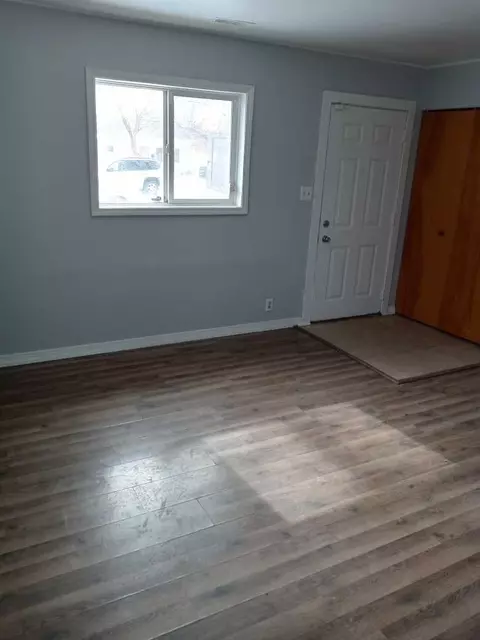 1832 Central Dr, Gary, IN 46407 photo 2