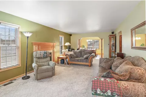809 115th St, Whiting, IN 46394 photo 6