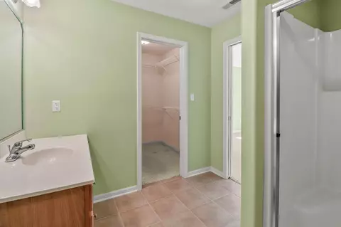1075 Freedom Cir, Crown Point, IN 46307 photo 20