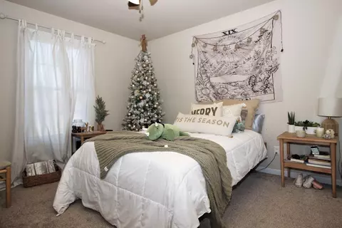 1869 W 900, Wheatfield, IN 46392 photo 12