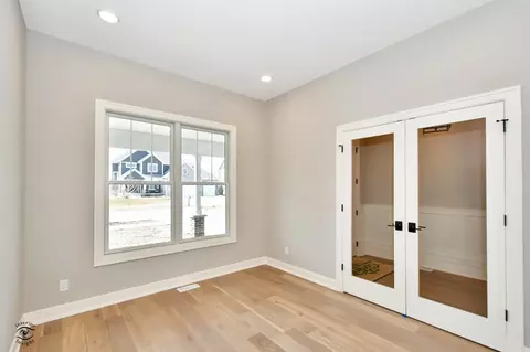 9751 Tall Grass Trl, Saint John, IN 46373 photo 7