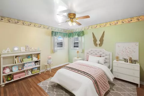 952 N Elmer St, Griffith, IN 46319 photo 6