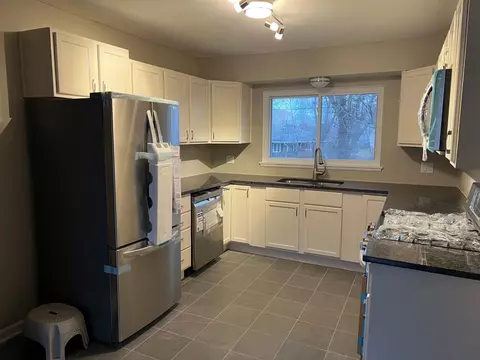 343 N Jasper St, Gary, IN 46403 photo 4