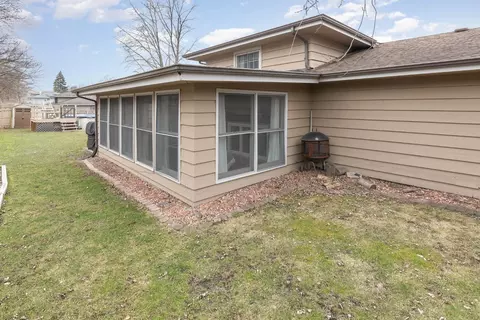 744 Laurel Dr, Dyer, IN 46311 photo 40