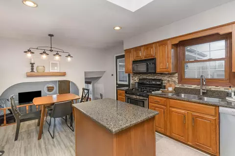 744 Laurel Dr, Dyer, IN 46311 photo 10