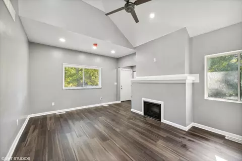 432 Mount St, Gary, IN 46406 photo 6