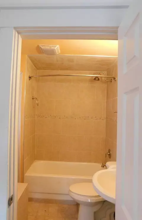 308 Fillmore St, Gary, IN 46402 photo 10