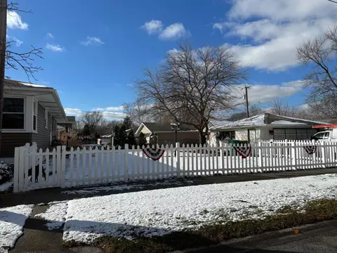 253 Maple Ln, Munster, IN 46321 photo 6