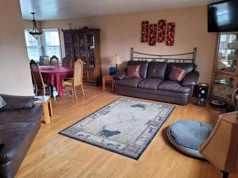 253 Maple Ln, Munster, IN 46321 photo 7