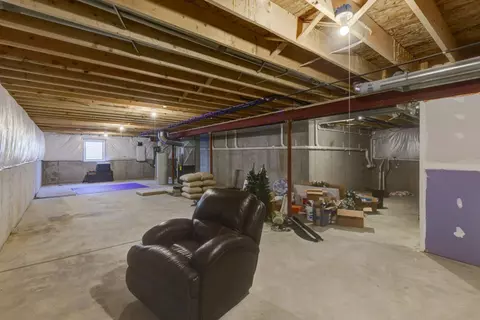 9273 Concord Rd, Saint John, IN 46373 photo 32