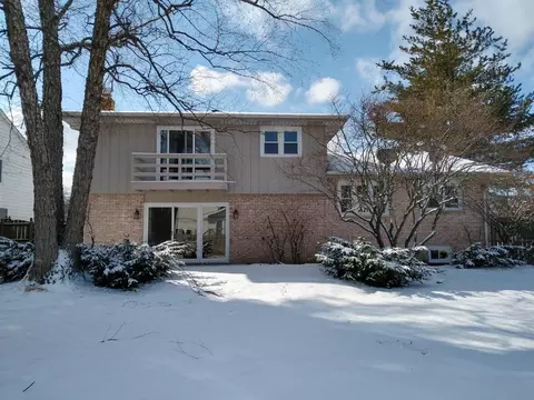 1315 Cedar Crest Dr, Munster, IN 46321 photo 22
