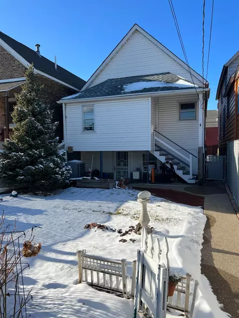 966 Myrtle Ave, Whiting, IN 46394 photo 4