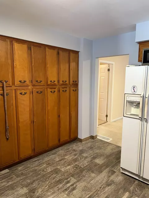966 Myrtle Ave, Whiting, IN 46394 photo 9