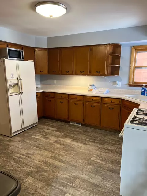 966 Myrtle Ave, Whiting, IN 46394 photo 8