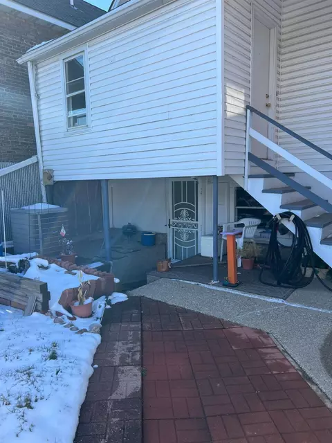 966 Myrtle Ave, Whiting, IN 46394 photo 5