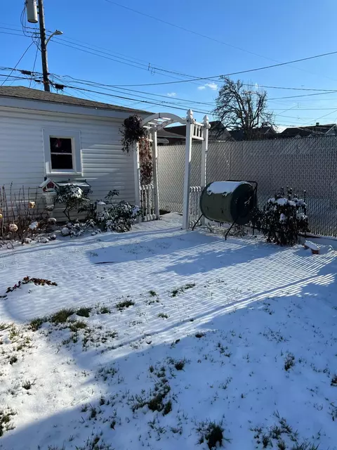966 Myrtle Ave, Whiting, IN 46394 photo 25