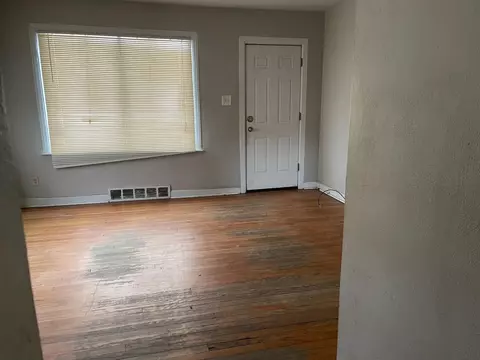 2208 Taney Pl, Gary, IN 46404 photo 3