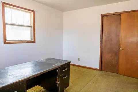 11903 Minuteman Ln, De Motte, IN 46310 photo 12