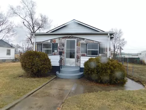 1365 Wilson St, Gary, IN 46404 photo 1