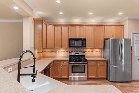511 Cochran Dr, Crown Point, IN 46307 photo 6